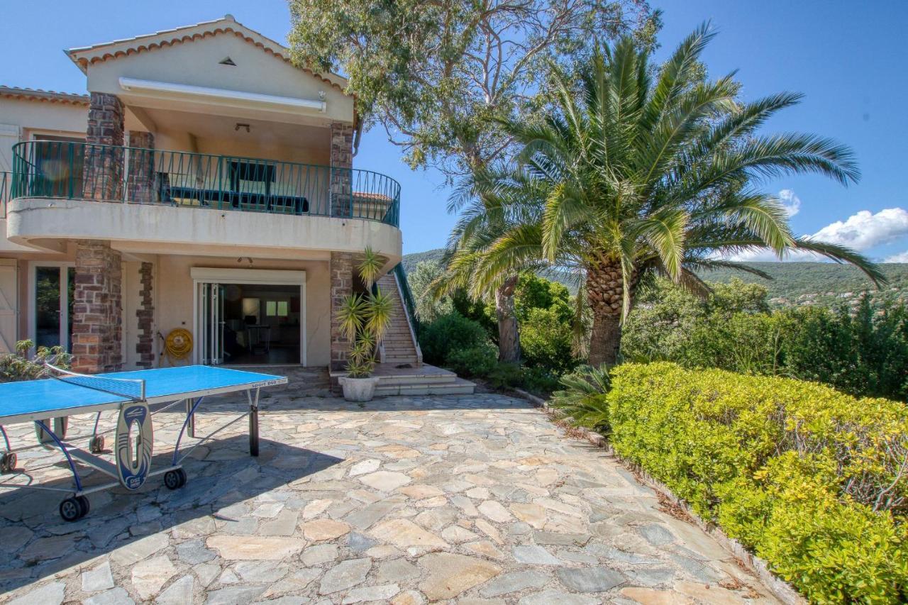 Villa Cavalaire Sur Mer Kültér fotó